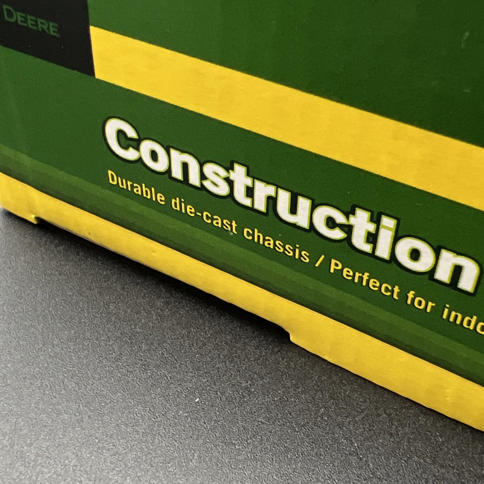 2009 Ertl John Deere 5-piece Construction Set