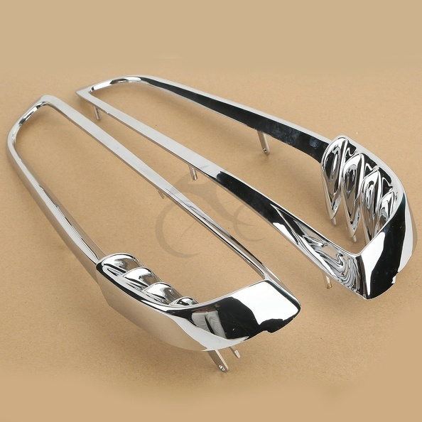One Pair Radiator Trim Bezels Fit For Harley Davidson V-Rod VRSCA VRSCAW VRSCB