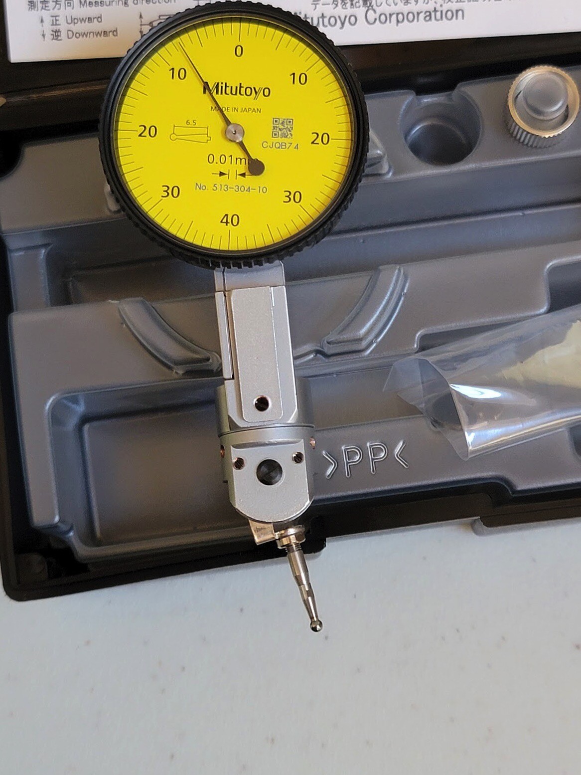 Mitutoyo Dial Test Indicator 0.8mm / 0.01mm 360 Degree Rotating Contact Point