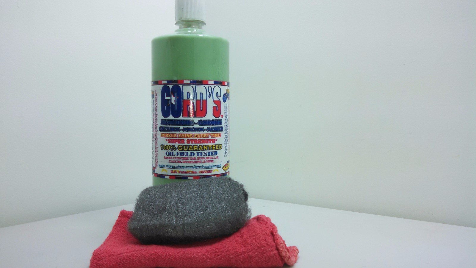 Gords Aluminum,Chrome,Stainless,Cleaner-Polish-Sealer 32OZ.Plus 1 Mic FibTowel &