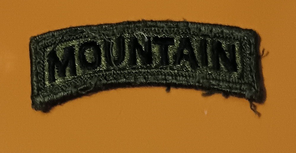 MOUNTAIN ROCKER TAB Military Vet Biker US ARMY Patch ...126