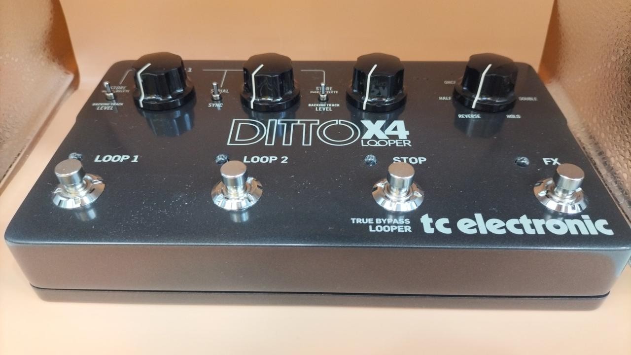 TC Electronic Ditto X4 Looper Time Pedal Guitar Loop Pedal Ready for Gig