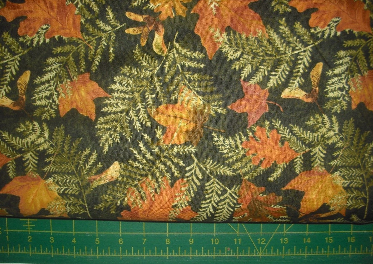 QUILT, SEW, FABRIC by Timeless Treasures Nature C7205 Leaves on Pine