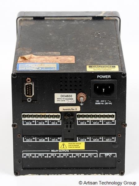 OMEGA RD 8600 / RD 8700 Solid State Paperless Data Recorder