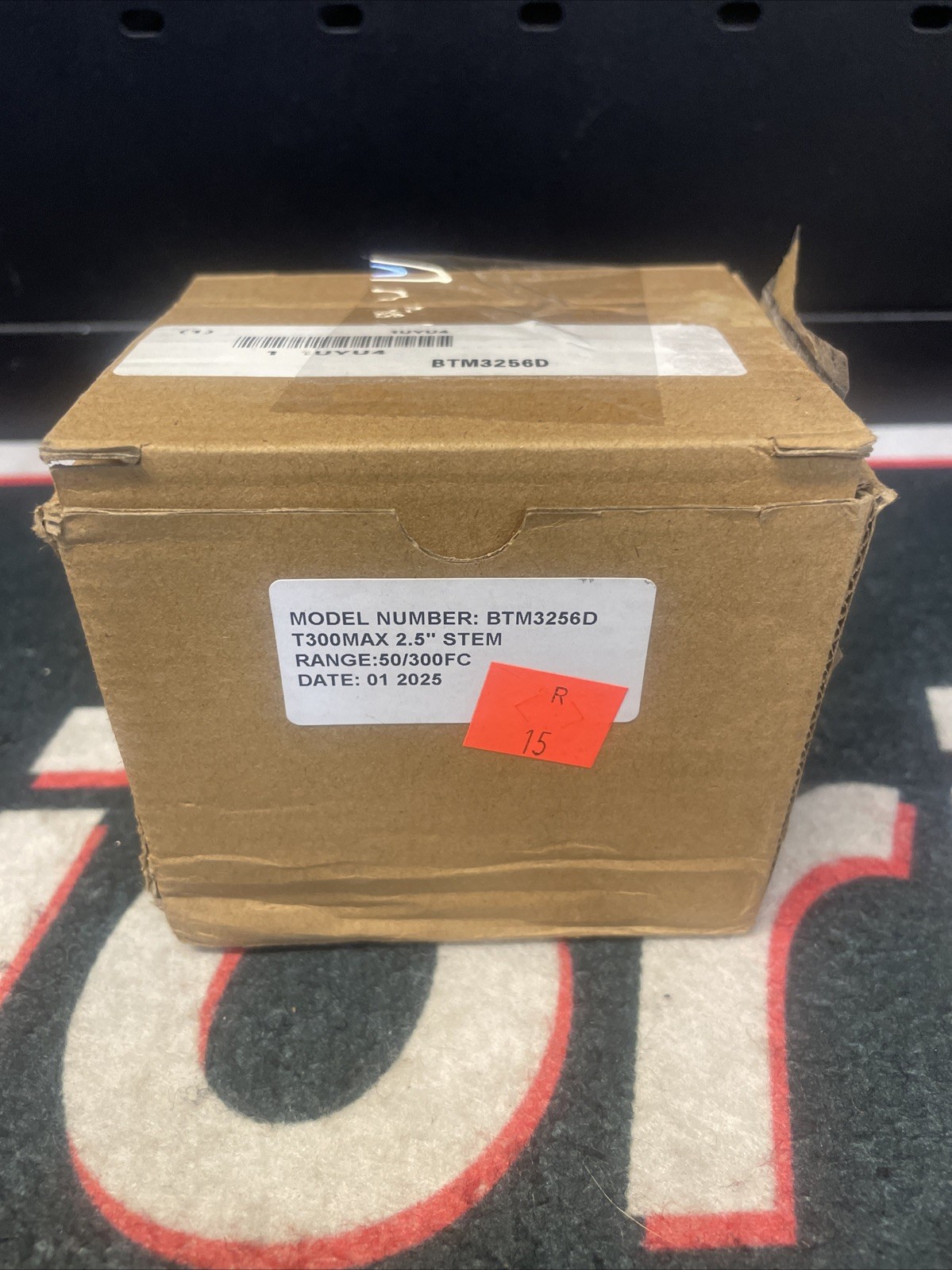Dwyer BTM3256D : Maximum/Minimum Bimetal Thermometer