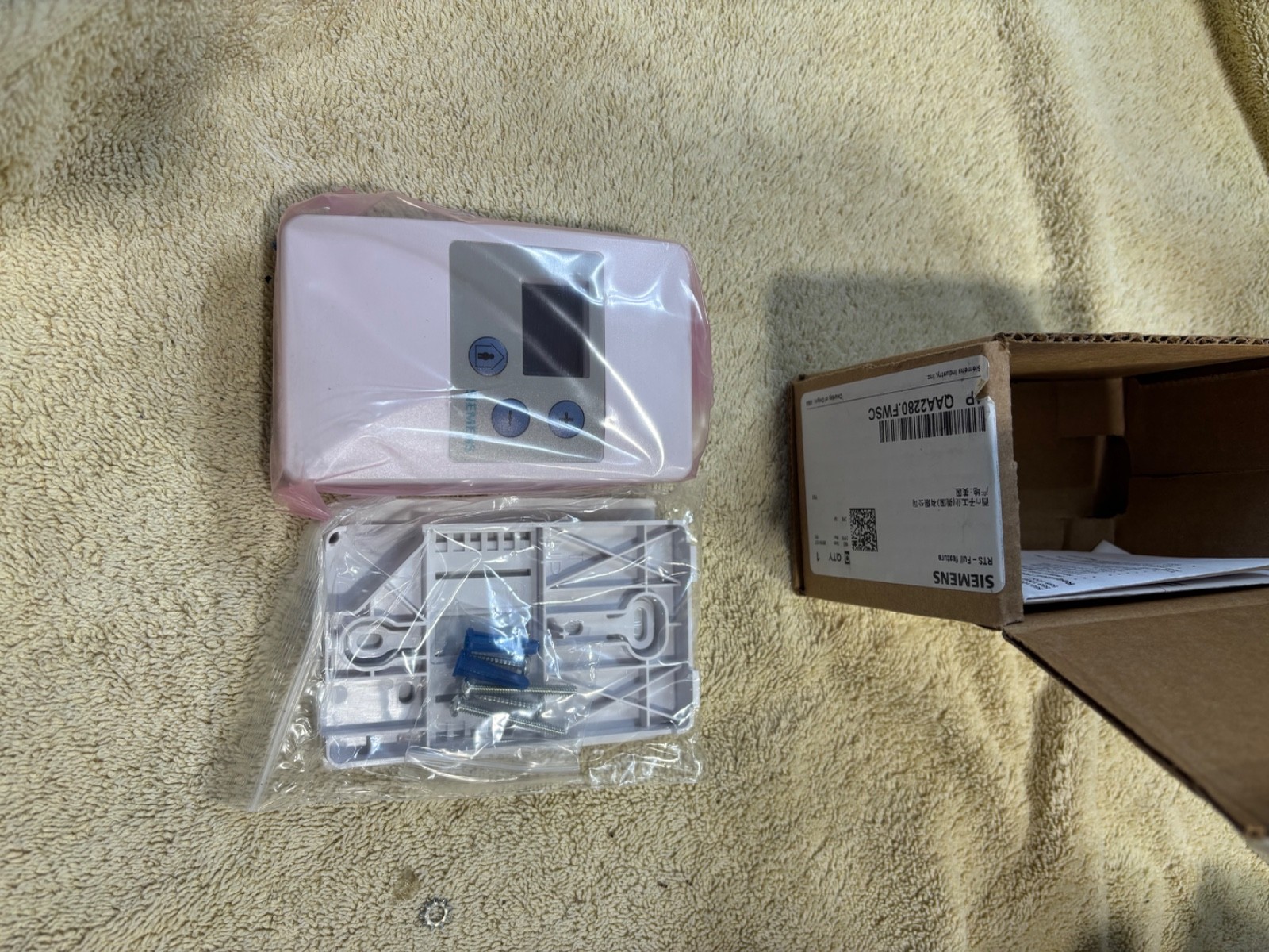 Siemens QAA2280.FWSC Air Temperature Sensor