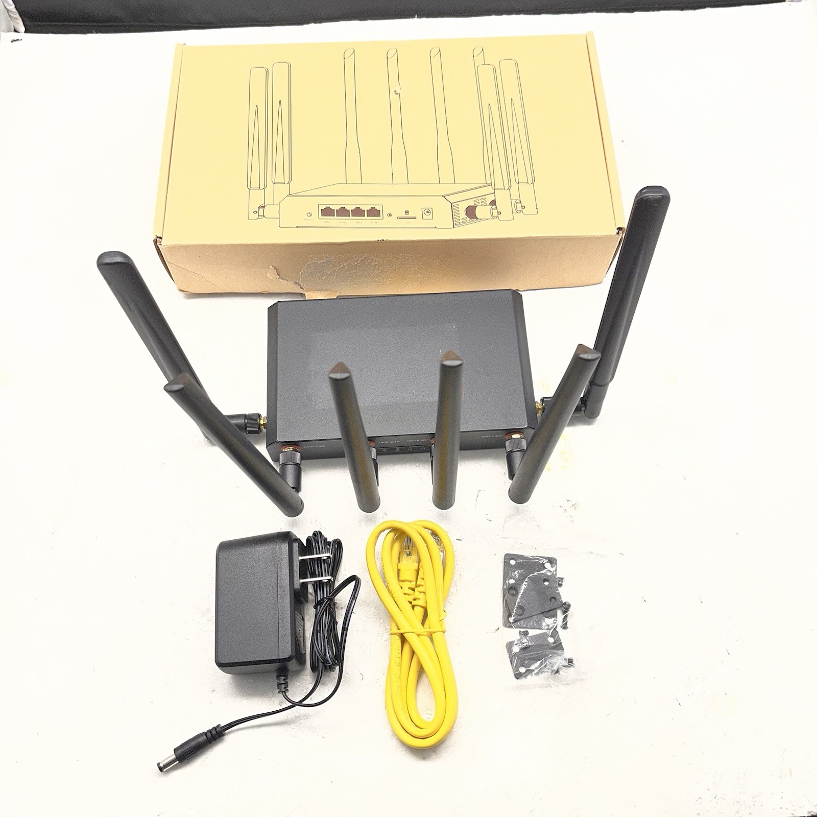 Pronto PC61C4 WiFi 6 LTE Router CAT4 SIM Card 4G Power Supply C4