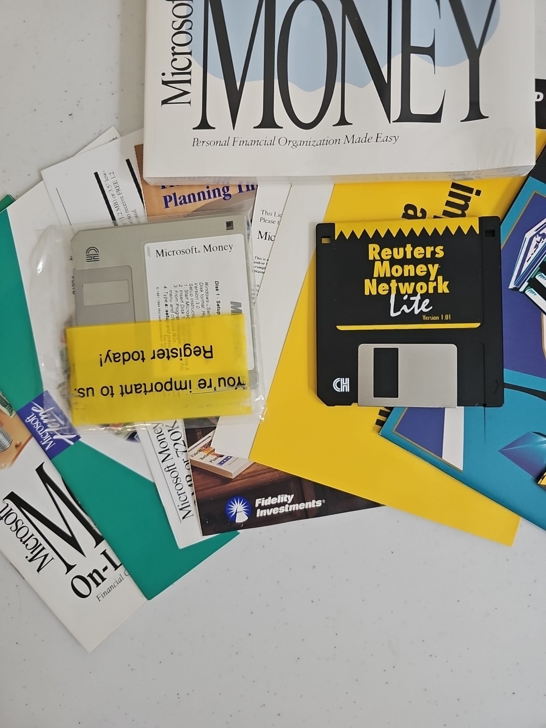 Vintage Microsoft Money 3.0 Complete Floppy Software w/ Manual Inserts PC IBM