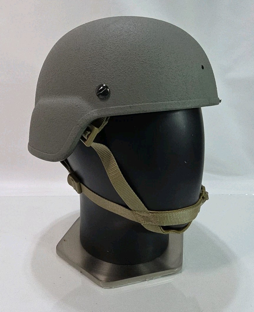 Gentex Advanced Combat Helmet M-7 ACH Military Medium EUC Chin Strap Pads