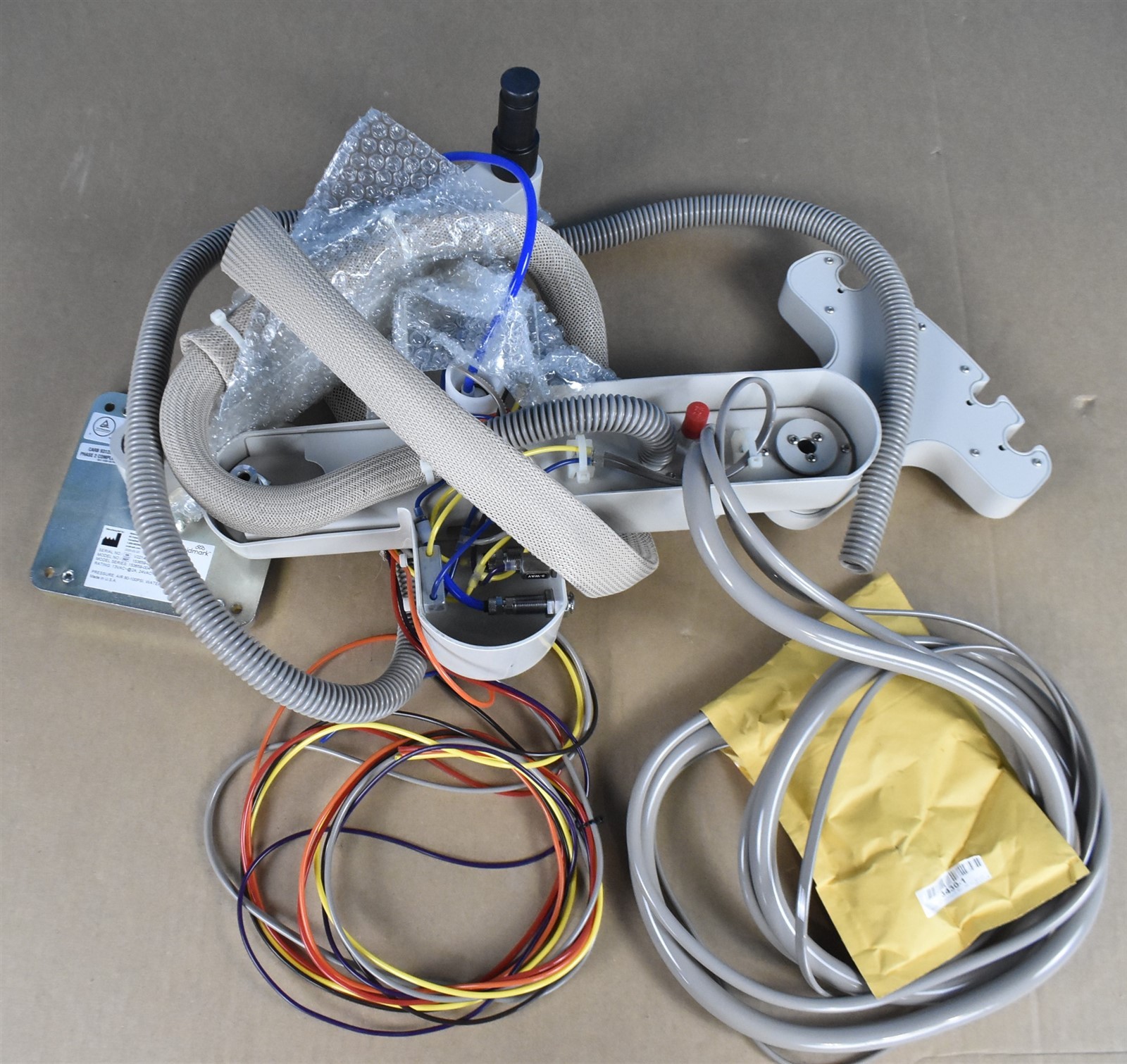 NEW Midmark FTC Work Surface w/Asst Instrumentation Dental Delivery System