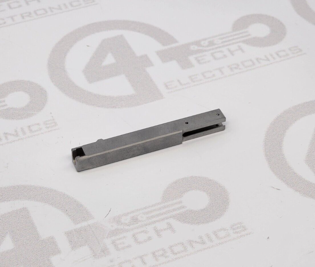 Universal Instruments Pusher 30997610