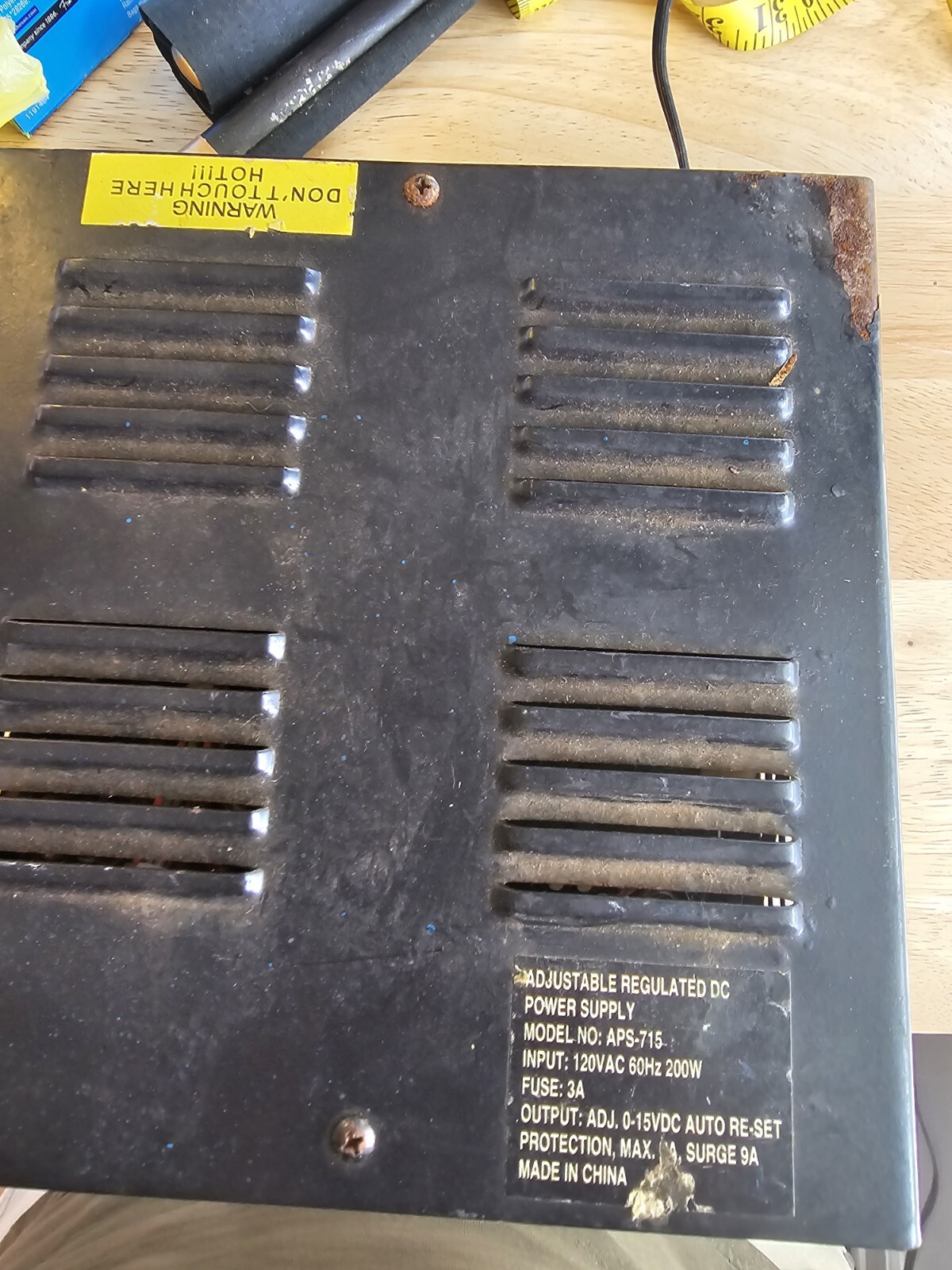 Zurich Regulated DC Power Supply APS 715 Untested As Is