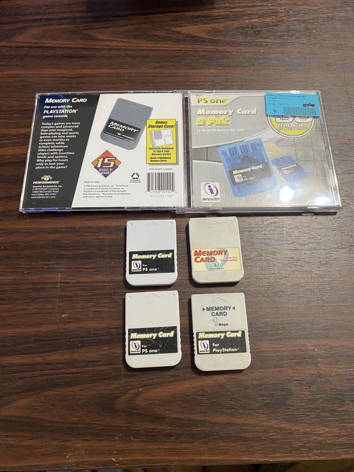 Interact Sony PlayStation 1 PS1 Gray Memory Card and Case Holder 4 Memory Cards