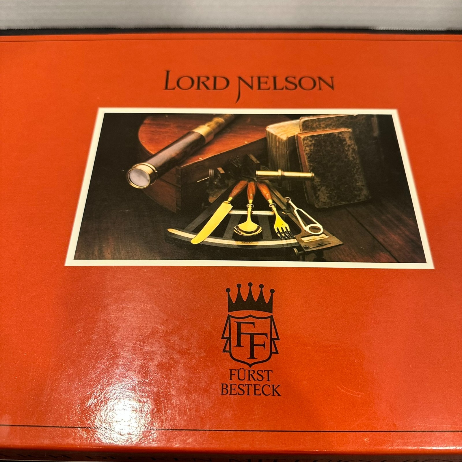 Fürst Besteck Lord Nelson Flatware Set Gold Tone Wood Handles 30pc Boxed