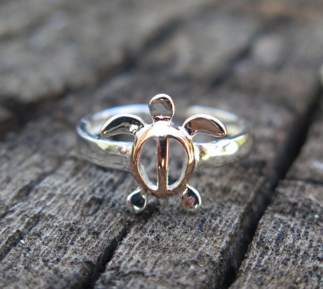 Sterling Silver Rose Gold Plated Honu Hawaiian Sea Turtle Toe Ring TR1317