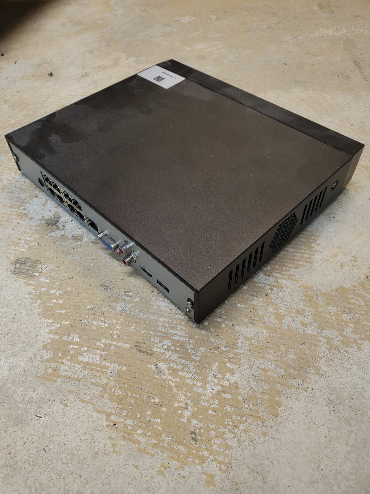 Amcrest Security Network Video Recorder S/N AMR013A61D347348F