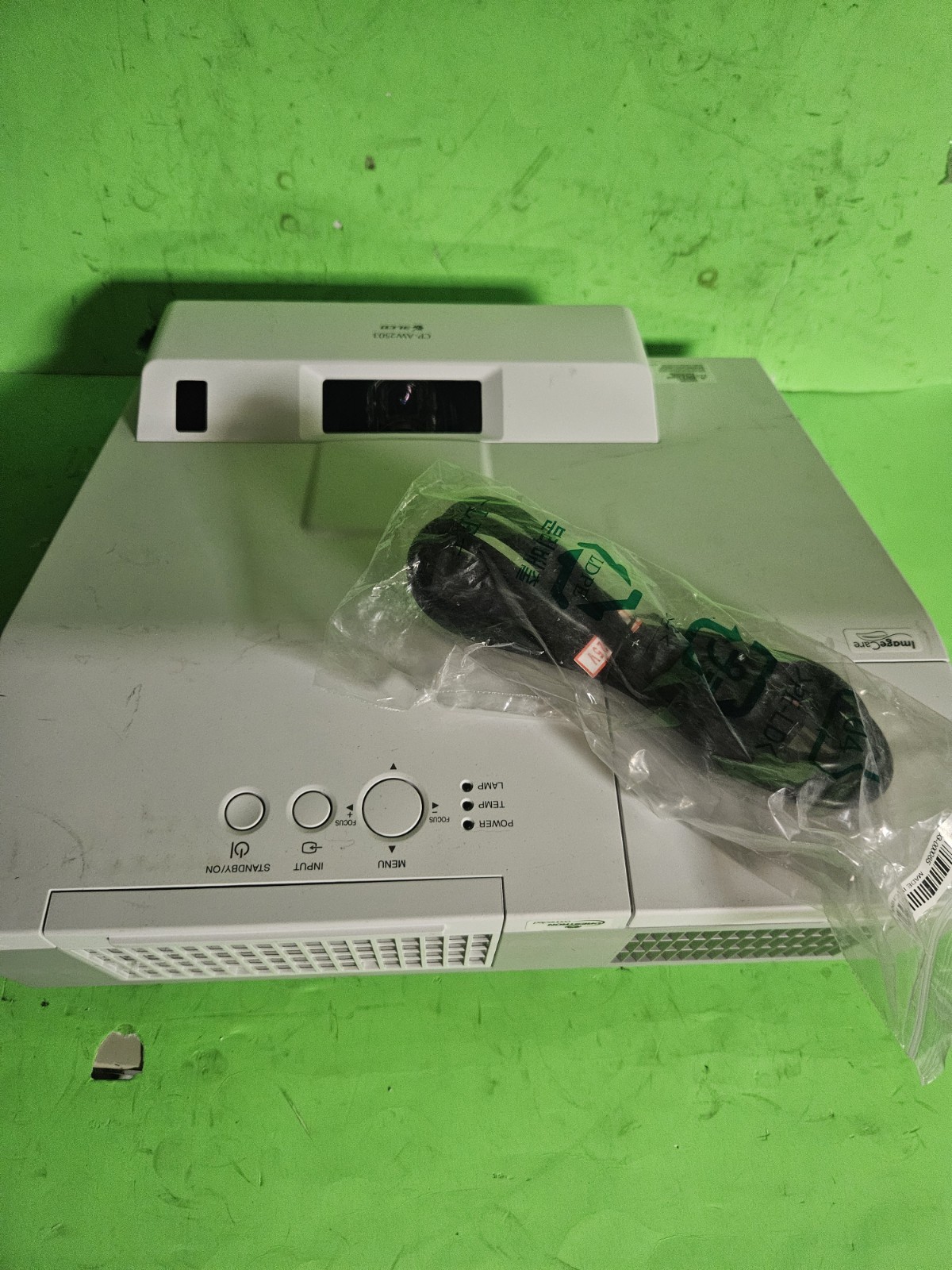 Hitachi CP-AW2503 Ultra Short Throw 3LCD Projector