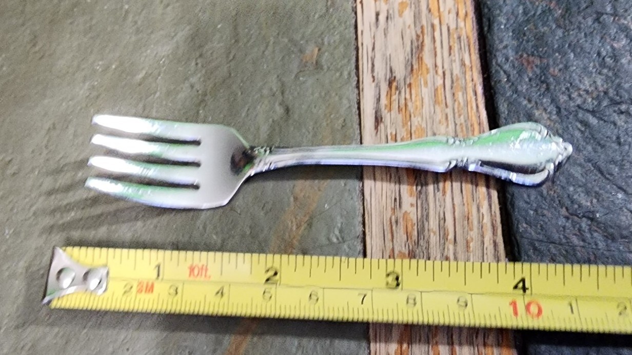 🫠ONEIDACRAFT STAINLESS DELUXE c1961 CHATEAU🏰 BABY FORK 👶
