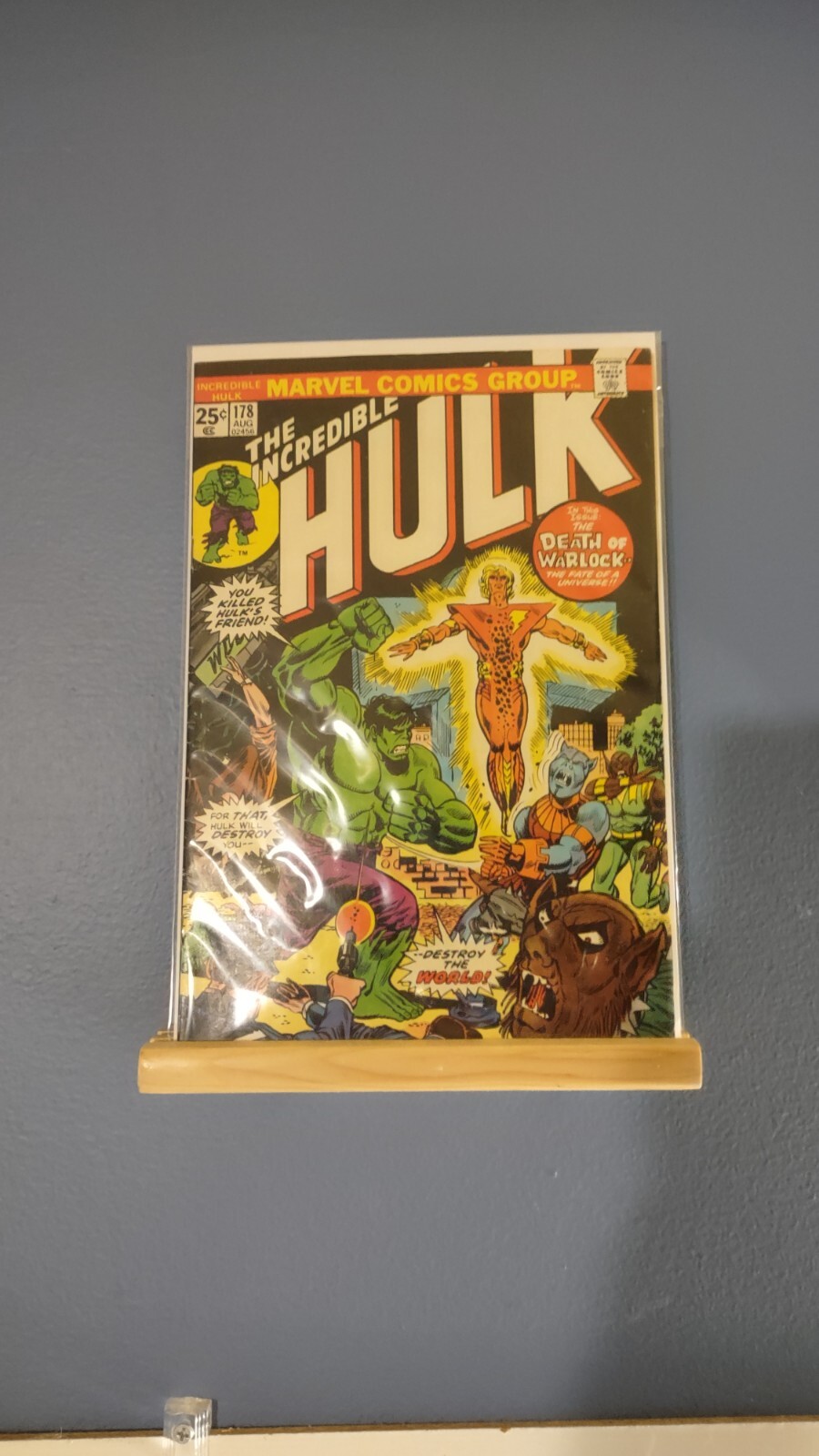 Comic Book Display - Real Wood Wall Mount - Hand Made - Boarded Comics-TREASURY