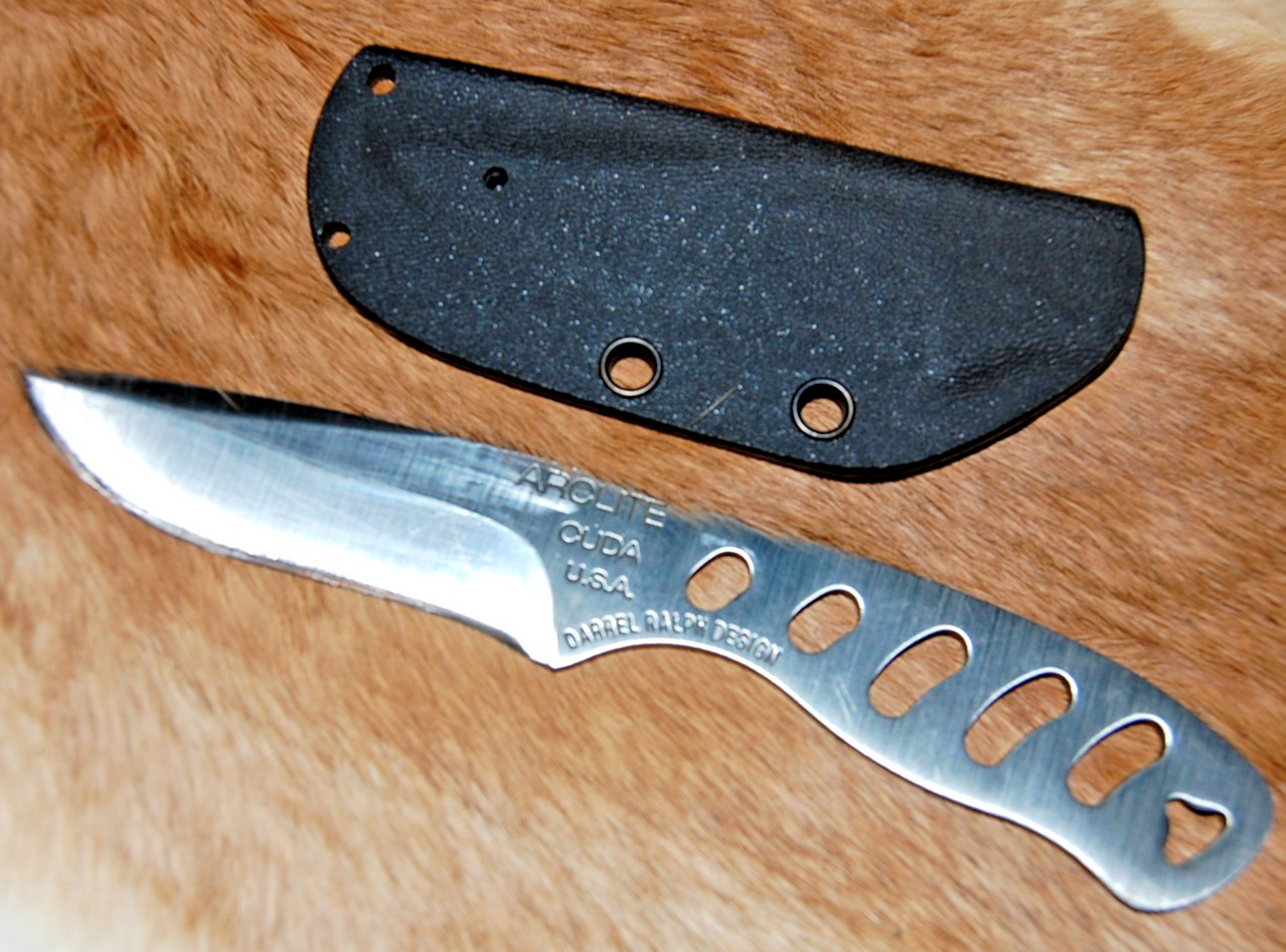Arclite Cuda - Darrel Ralph Design - Fixed Blade Neck Knife - Made in USA