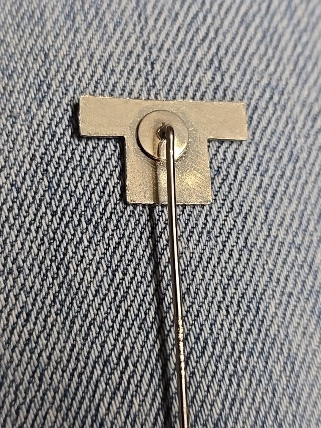 Vintage Thyssen Pin (99)