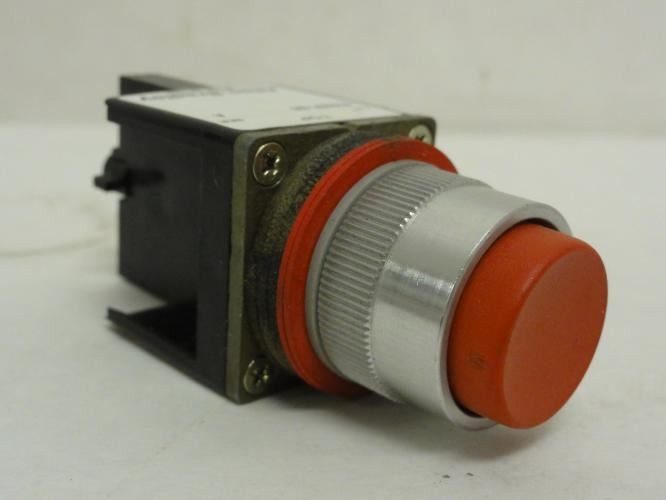 204400 Old-Stock; Allen-Bradley 800MR-B6 Pushbutton Switch Operator; Red