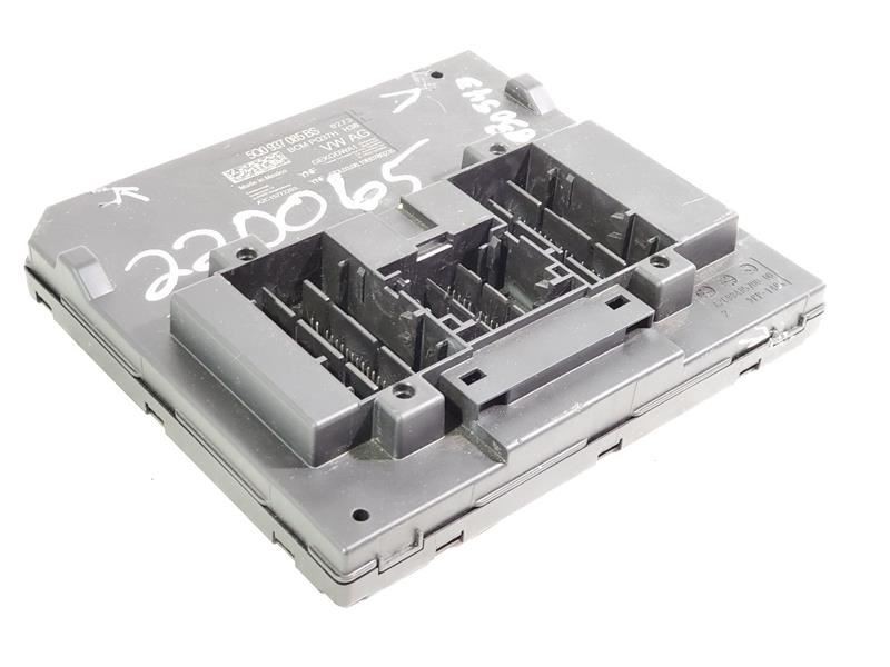 BCM Body Control Module PN:5q0937085bs OEM 2019 Volkswagen Atlas