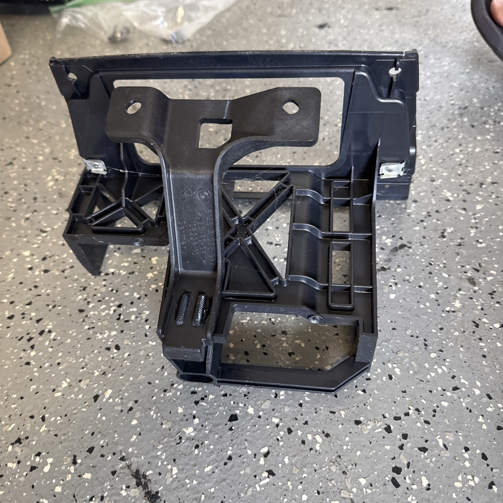 2011 BMW 328i E90 Dash Professional Radio Bracket Panel OEM