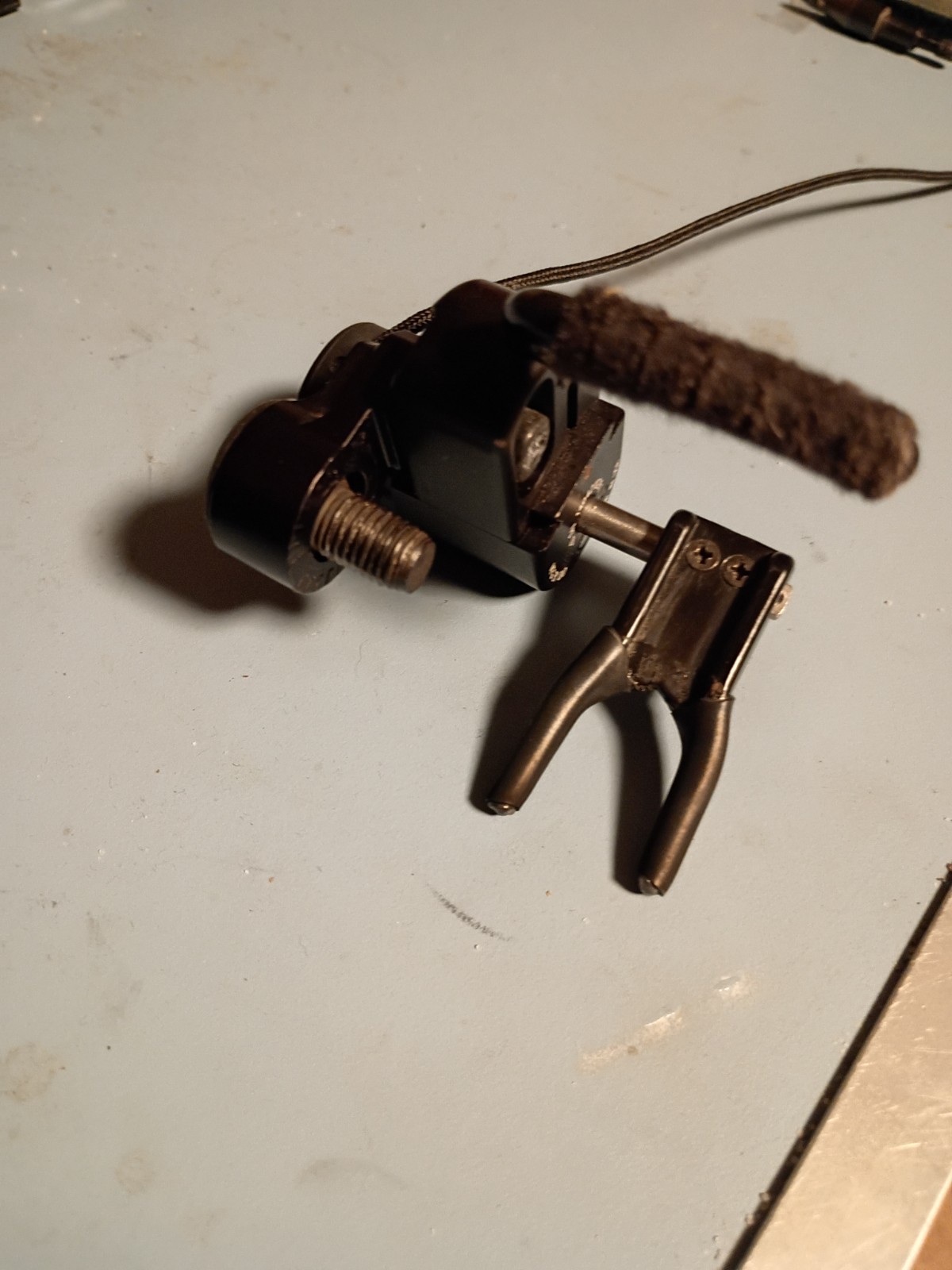 Mathews Archery Drop away Rest Righthand