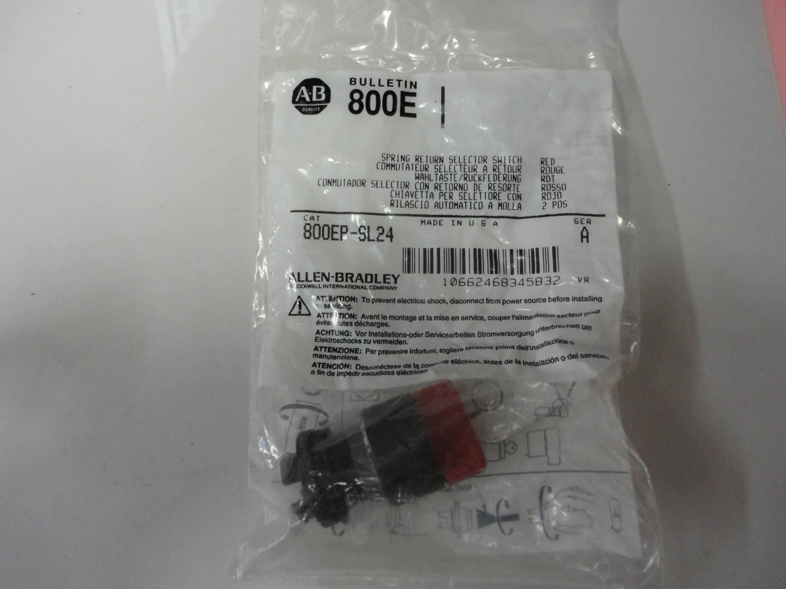 New, Free Ship, Allen Bradley 800EP-SL24 Ser A Selector Switch Red, Spring Retrn