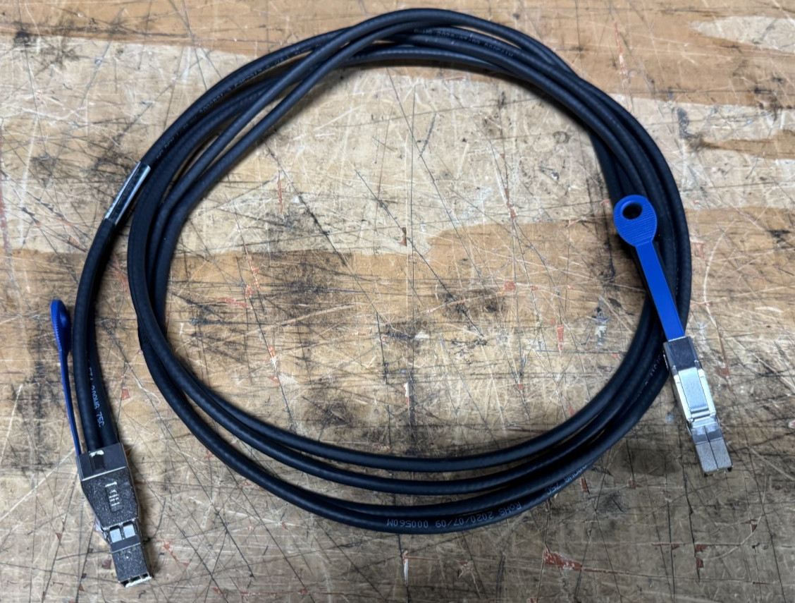 Overland 8713002103 2m External SAS Cable SFF-8644 to SFF-8644 30AWG