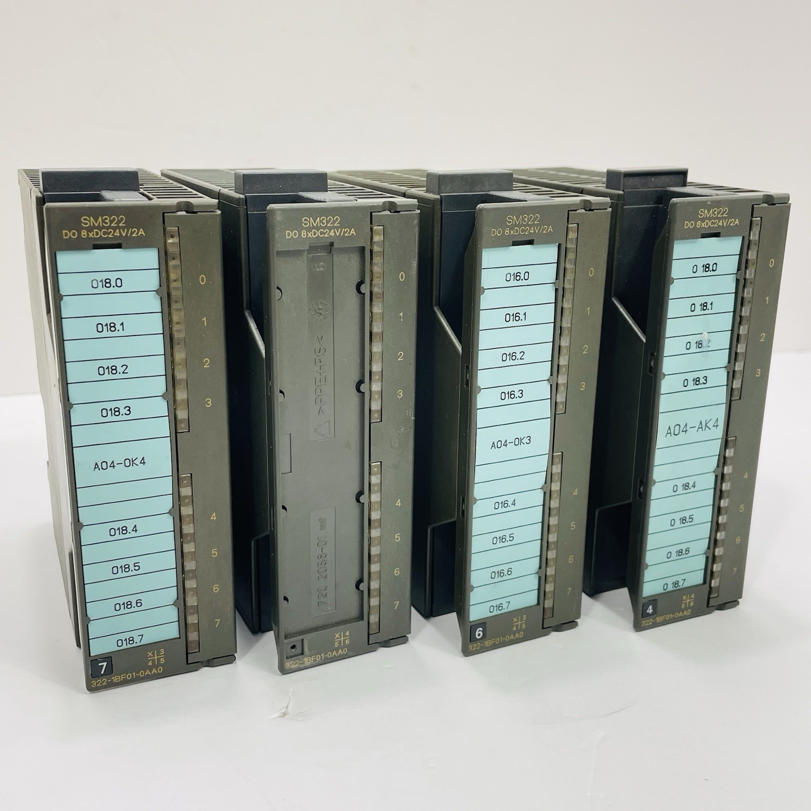 Lot of 4 Siemens 6ES7 322-1BF01-0AA0 Simatic S7 Output Modules ~Clean~