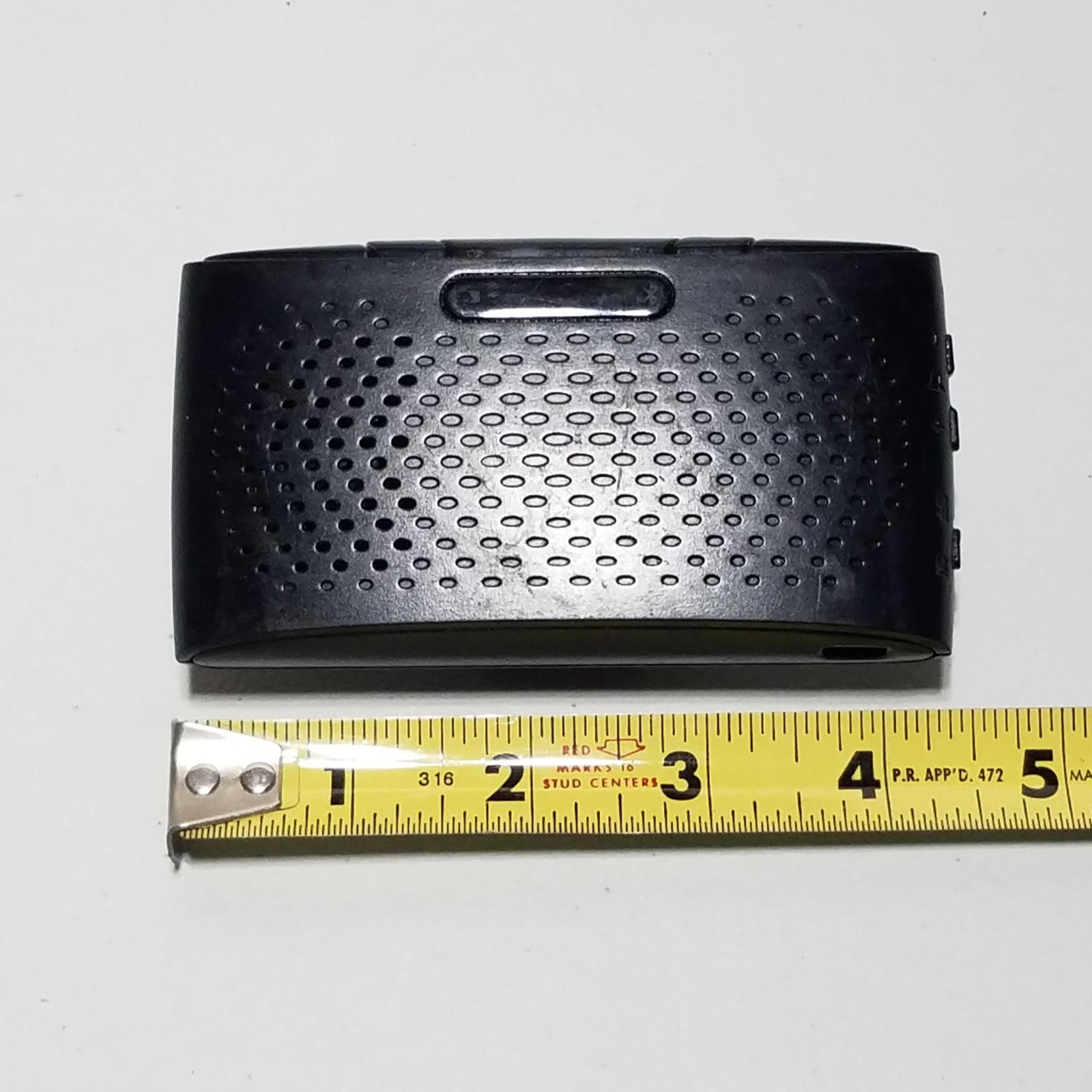 Hum by Verizon AT-660 Black 1st Gen Bluetooth Automatic Assist Telemetry Device