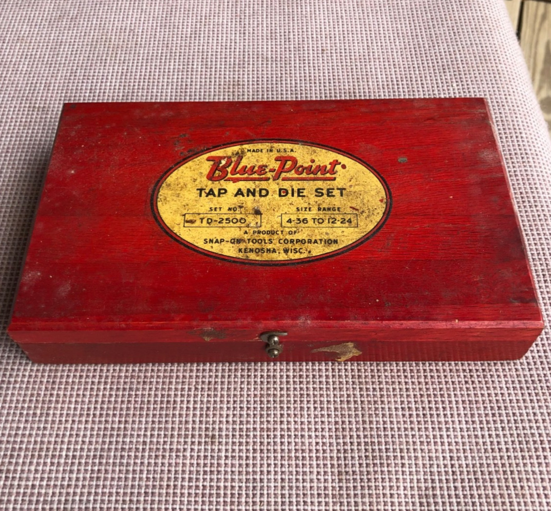 VTG  Blue-Point Snap-On Tap & Die Set USA TD-2500 Original Wood Box Kenosha