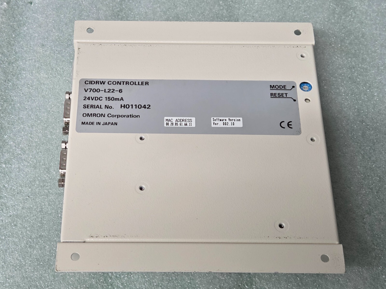 OMRON CIDRW CONTROLLER V700-L22-6