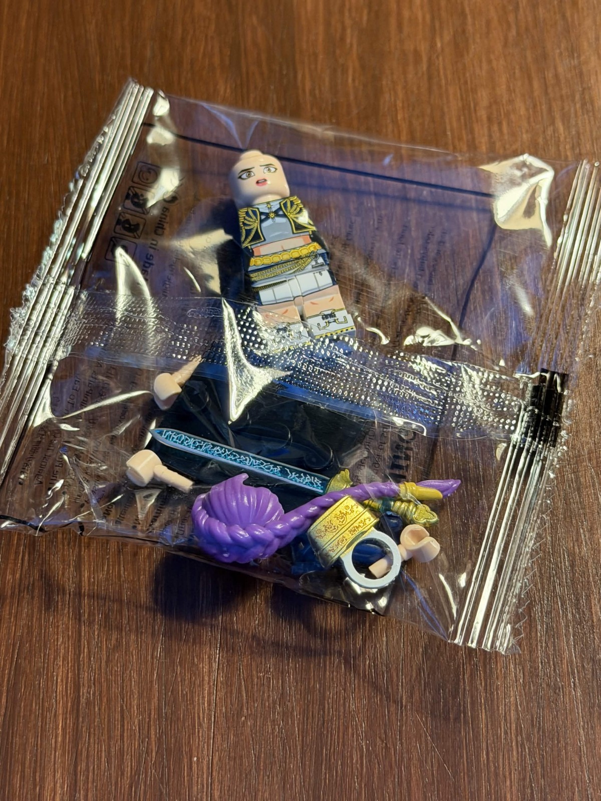 Rumi- Custom Minifigure- Huntrix Themed, HUNTR/X- Black Armor