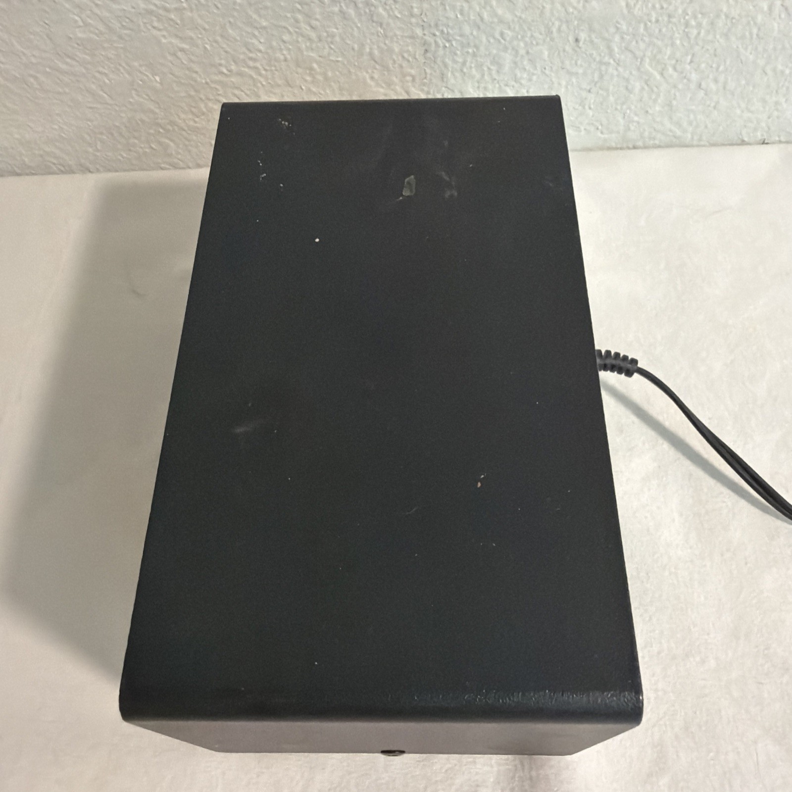 2 Transonic CIX Weitech - Industrial Electronic Pest Repeller Rodents Squirrels