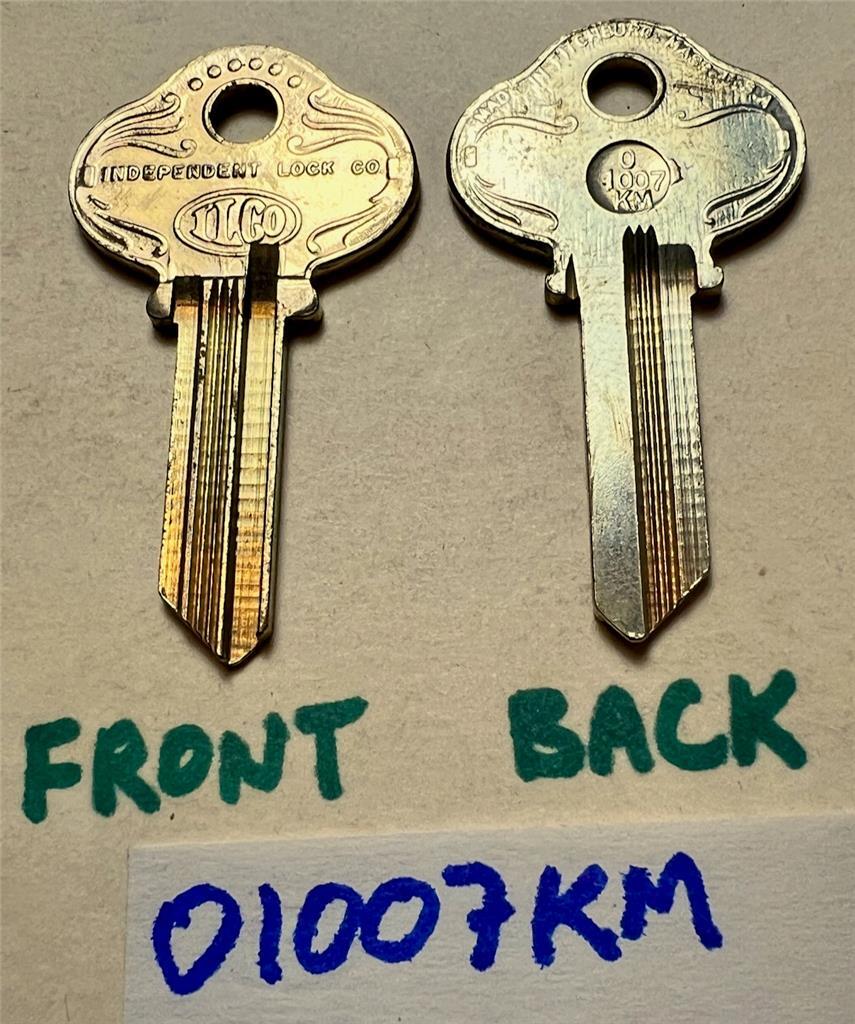Vintage 1970s 1980s NOS ILCO O1007KM key blanks new old stock 01007KM