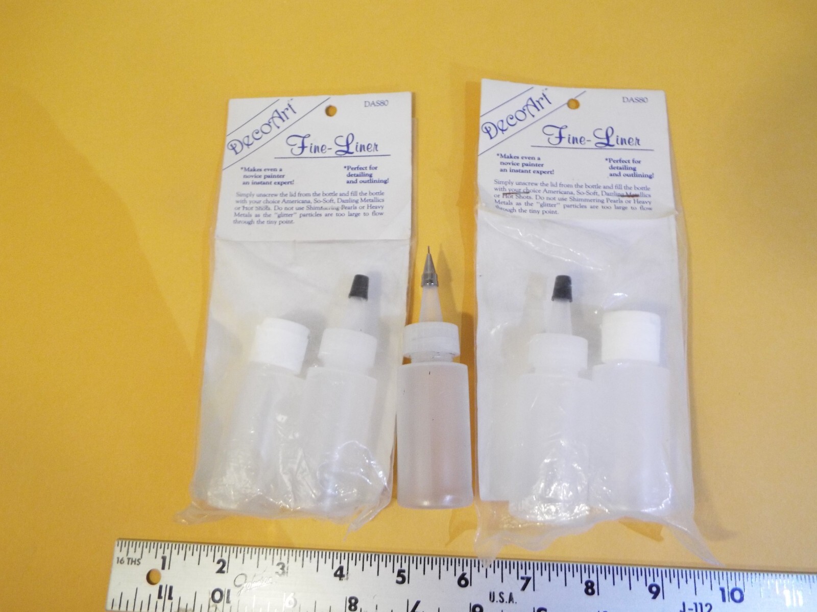 DECOART FINE-LINER-DETAILING-PLASTIC-NEEDLE PRECISION TIP APPLICATOR BOTTLES***