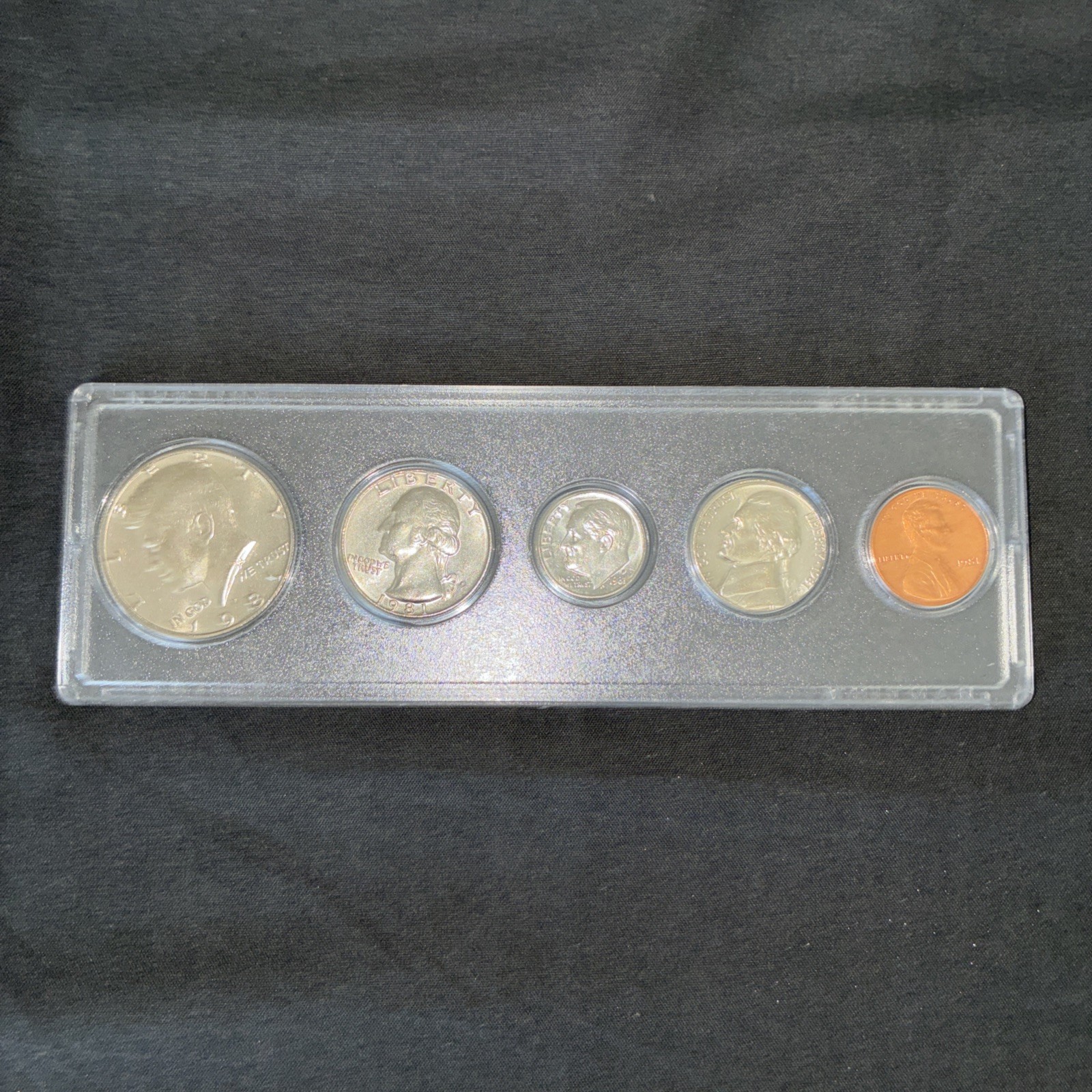 1981 Uncirculated Birth Year US Mint Set In Plastic Case