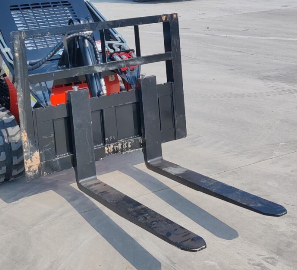 Loader Fork Pallet mini skid steer loader attachments for TYPHON STOMP SKIDSTEER