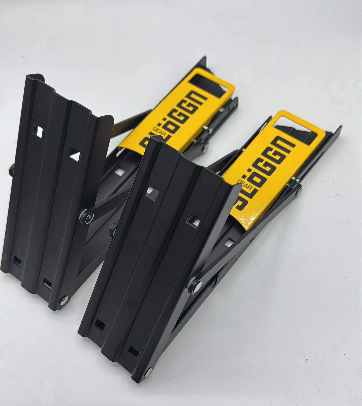 Sloggn Gear Flip Up Hinge for Townie Ski Kit (/GM1-1680-20800-NIB)