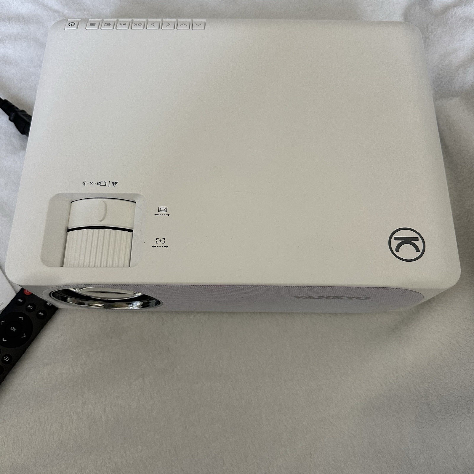 Vankyo Performance V630W Home Theater Projector White