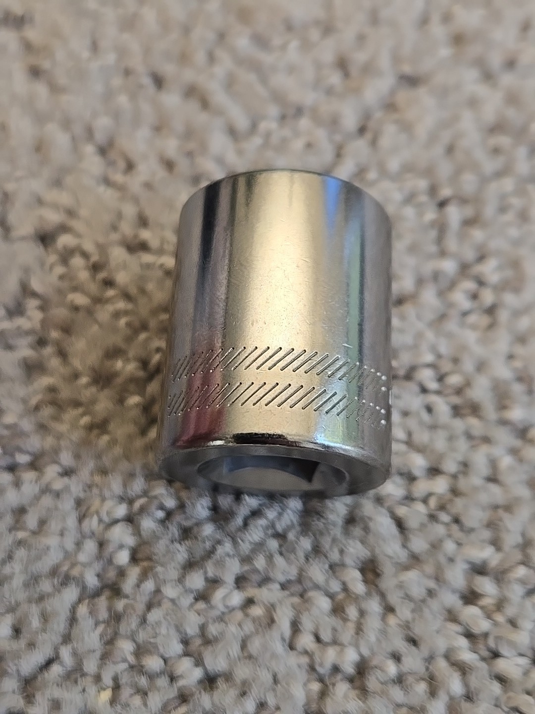 Craftsman CMMT43006 11/16" 6pt Socket 3/8" Drive B22