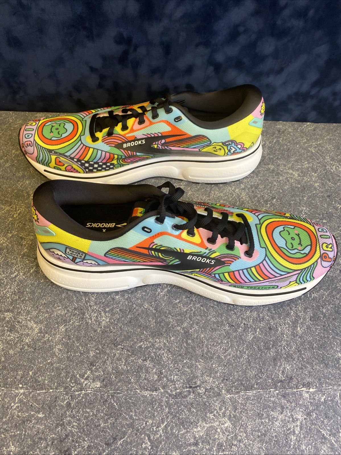 Brooks Men's Ghost 15 Wednesday Holmes Pride Running Shoes Size Men’s 11.5