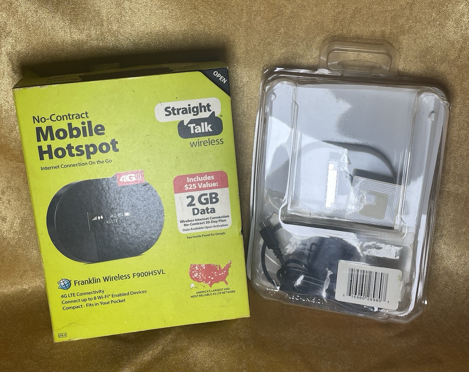StraightTalk Franklin Wireless No Contract Mobile Hotspot (Connects Up To 8)