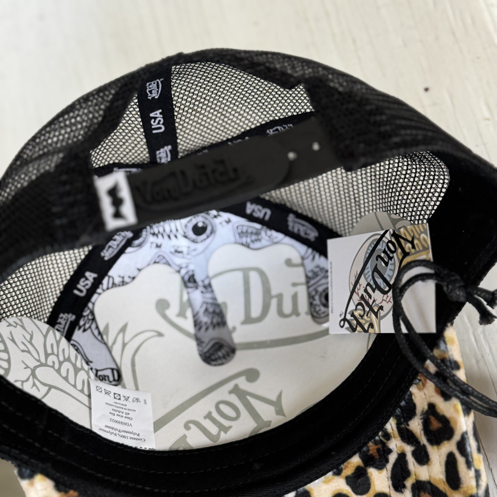 NWT Von Dutch Leopard Print Velvet Trucker Hat - Adjustable Snapback