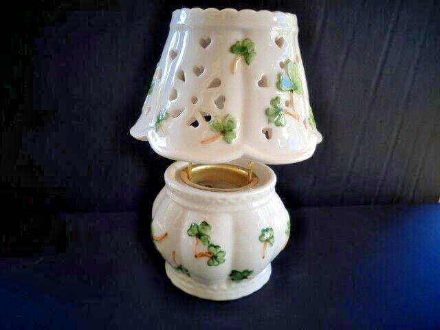 *Ceramic Shamrock Tea Light w/ Metal Holder With Shade Heart Cutouts   DT