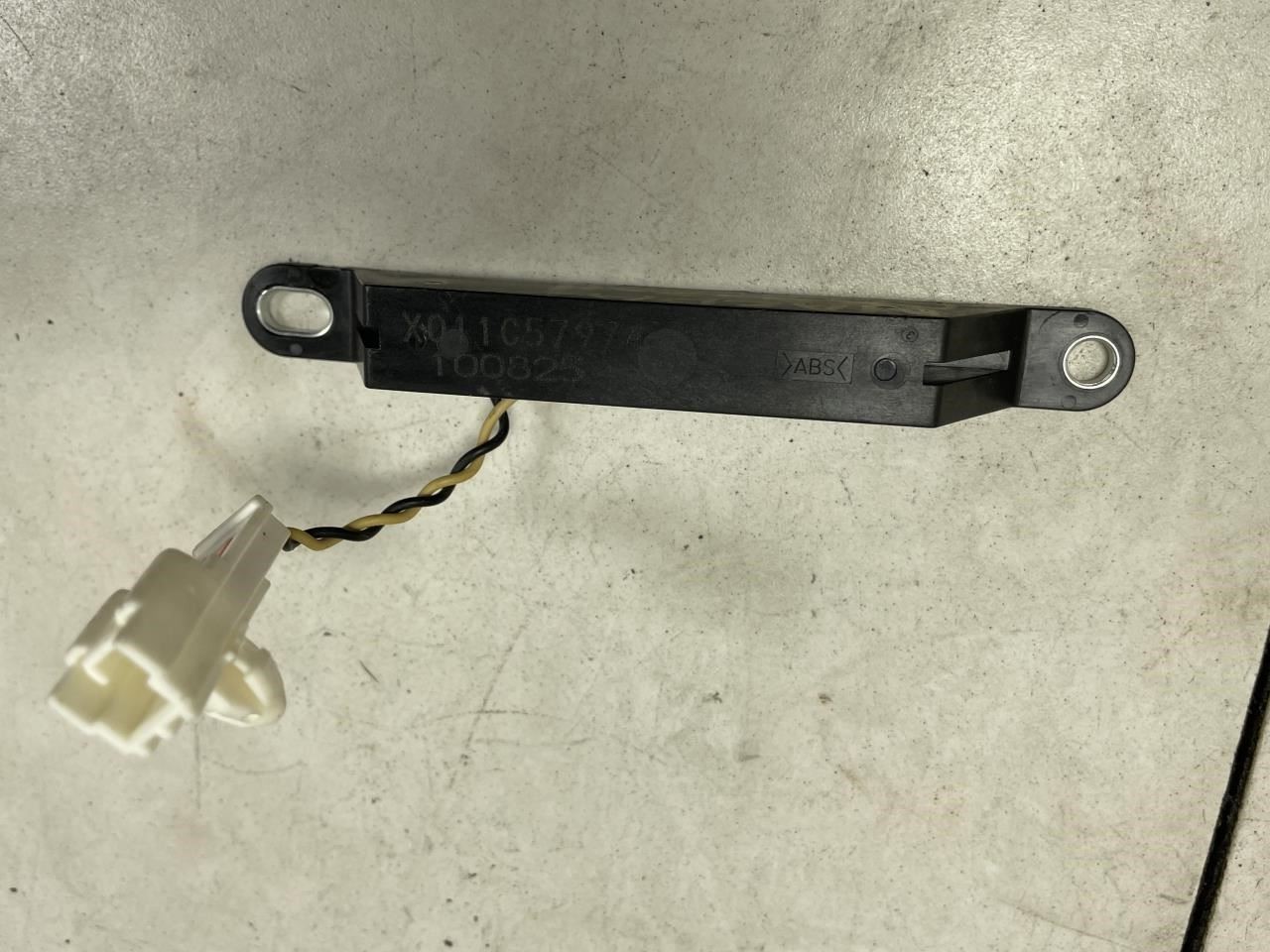 2011 MAZDA CX-9 FRONT LEFT DRIVER SIDE DOOR KEYLESS ENTRY ANTENNA MODULE OEM+