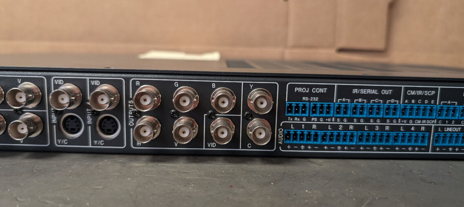 Extron System 5 IP ~ Audio/Video (A/V) Switcher, Five Input, One Output